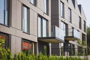 balustrada całoszklana na listwie (10)