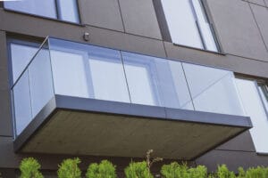 balustrada całoszklana na listwie (14)