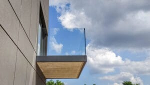 balustrada całoszklana na listwie (39)