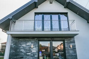 balustrada nierdzewna z wypełnieniem pionowym (22)