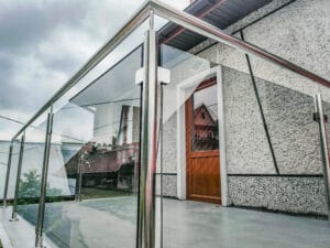 balustrada nierdzewna ze szkłem (39)