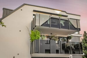 balustrada szklana lakierowana (23)