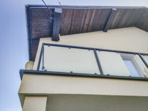 balustrada szklana lakierowana (33)