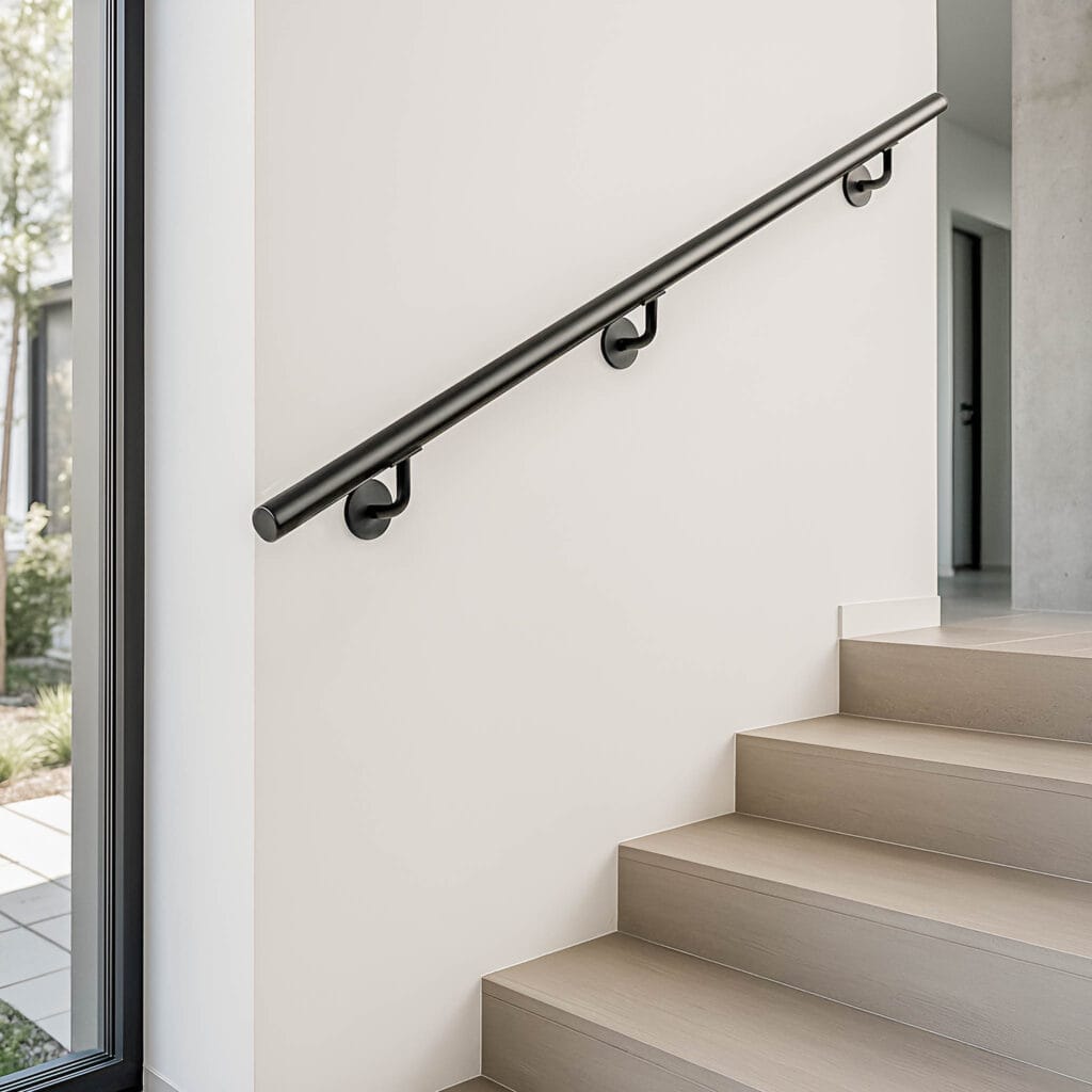 Poręcz schodowa malowana proszkowo