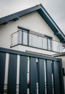 balustrada nierdzewna ze szkłem (46)