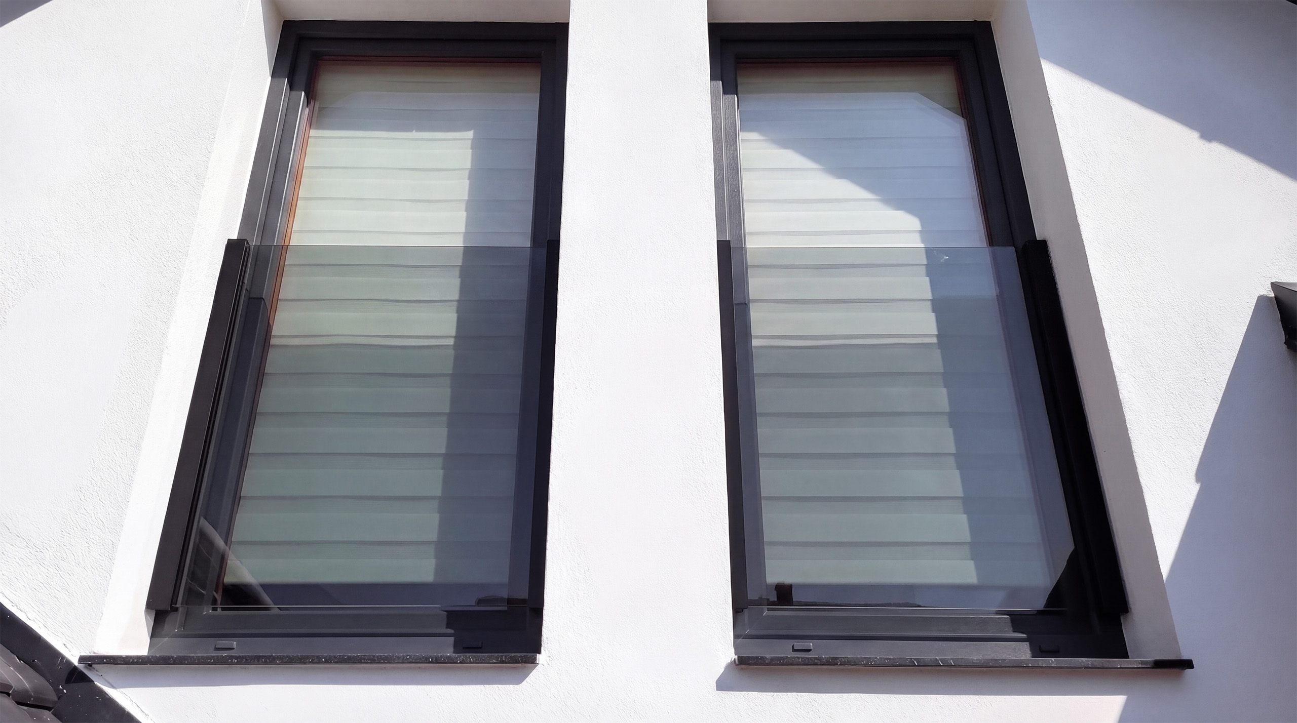 Balkon francuski do ramy okiennej