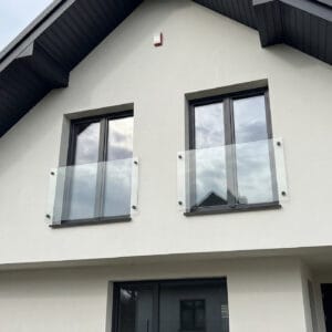 balkon francuski szklany na rotulach, balustrada francuska na rotulach